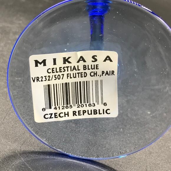 Mikasa Hand Blown with Stippling Czech Republic Celestial Blue CHP Flute - Mint - Picture 5 of 7